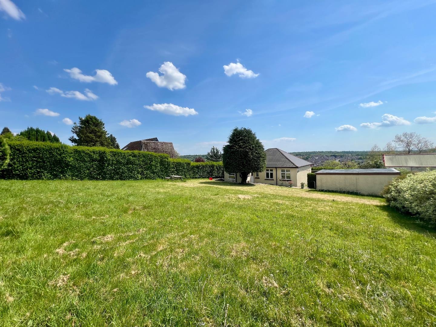 Brynna Road, Brynna, Pontyclun, Rhondda Cynon Taff, CF72 9QE